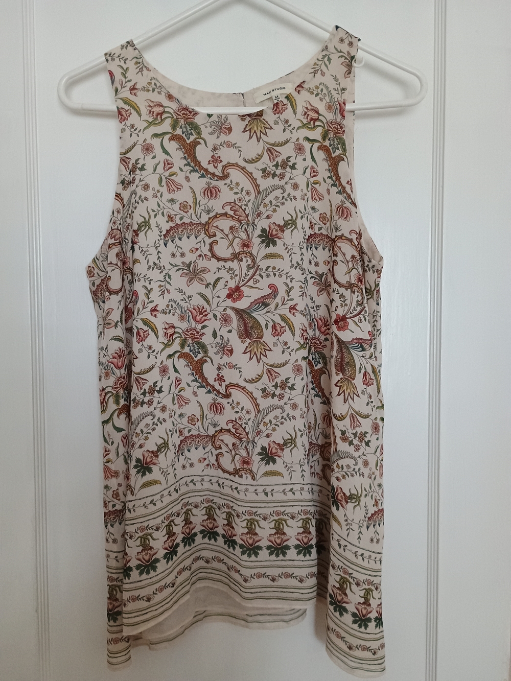 Max Studio Floral Print Sleeveless Tunic in Cream, Green, Rust